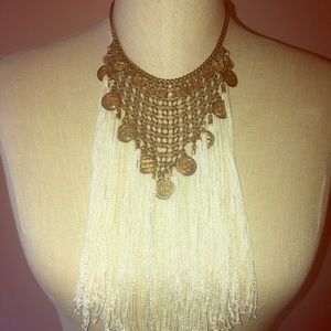 Fringe necklace